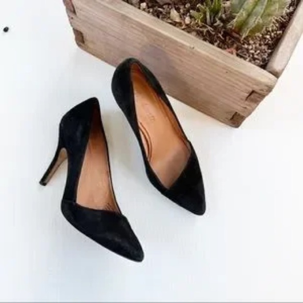 Madewell Suede Asymmetrical Mira Pump - Picture 12 of 16